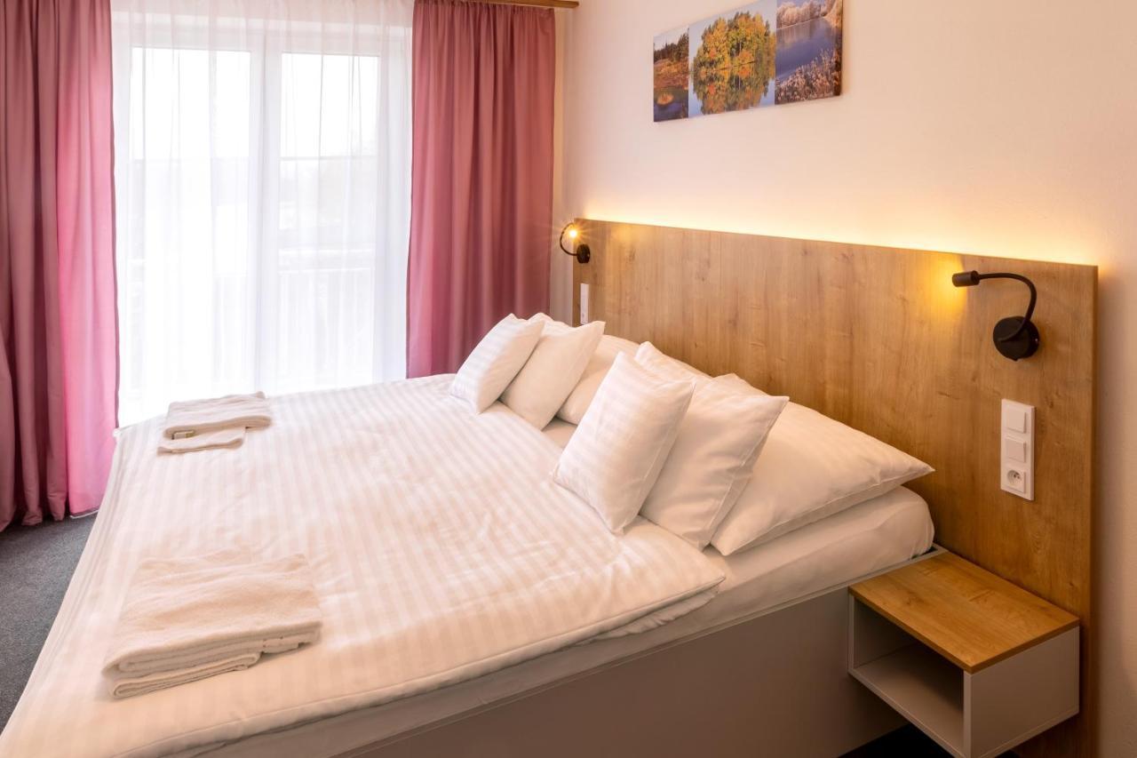 Hotel Svet Trzeboń Zewnętrze zdjęcie