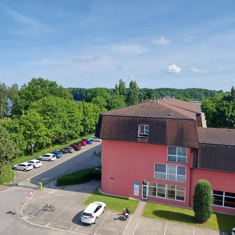 Hotel Svet Trzeboń Zewnętrze zdjęcie